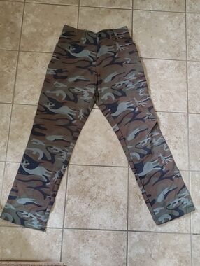 Wrangler ATG Outdoor Camo Pants Men's Size 32x32